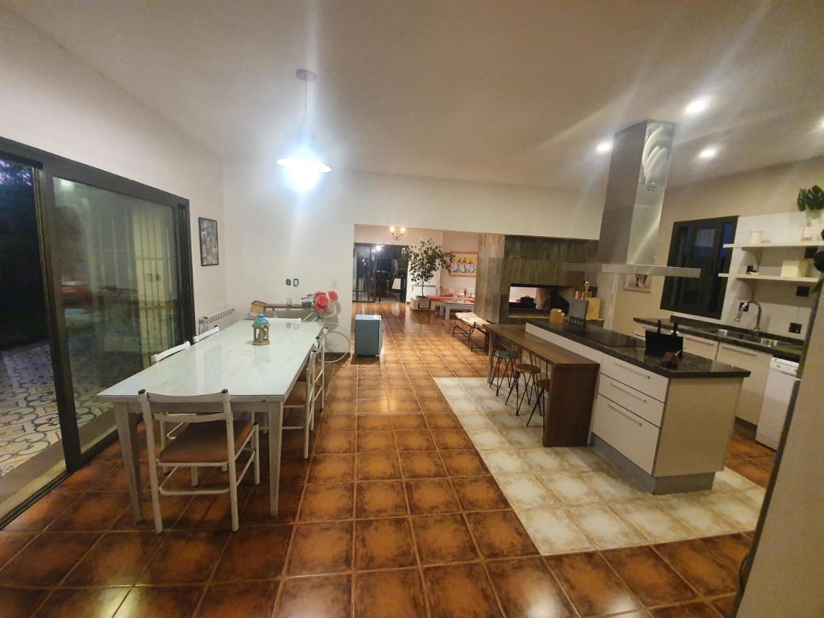 Casa Al Pie De Los Andes Lujan de Cuyo Esterno foto